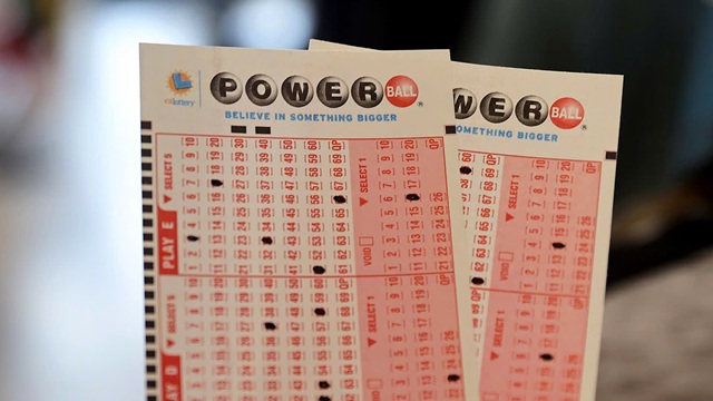 Lottery là trò chơi may rủi hợp pháp mở ra cơ hội nhận thưởng lớn Lottery là trò chơi may rủi hợp pháp mở ra cơ hội nhận thưởng lớn