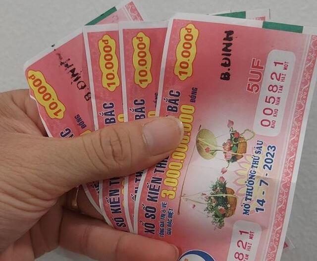 Trúng giải nhì được bao nhiêu tiền?