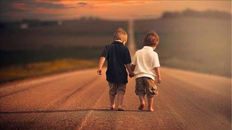 Mơ gặp lại bạn cũ: Hé lộ thông điệp tâm linh bạn nên biết