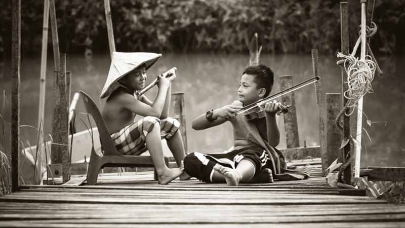 Mơ gặp lại bạn cũ: Hé lộ thông điệp tâm linh bạn nên biết